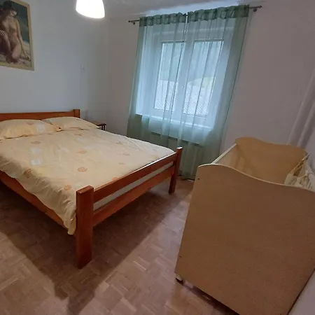 Apartma Doma *